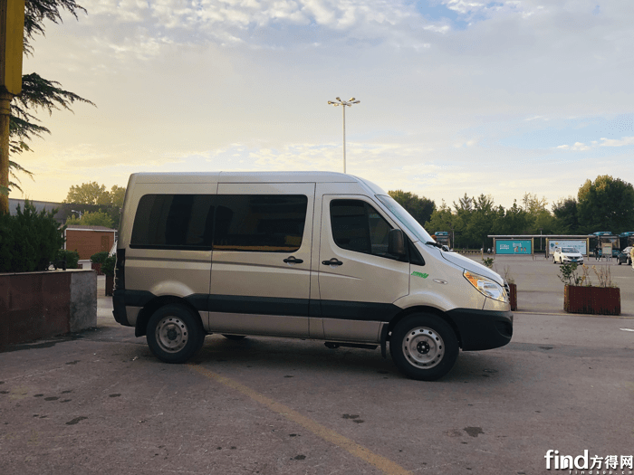 不选轻卡选轻客 江淮星锐为什么被李师傅看中做海鲜运输?