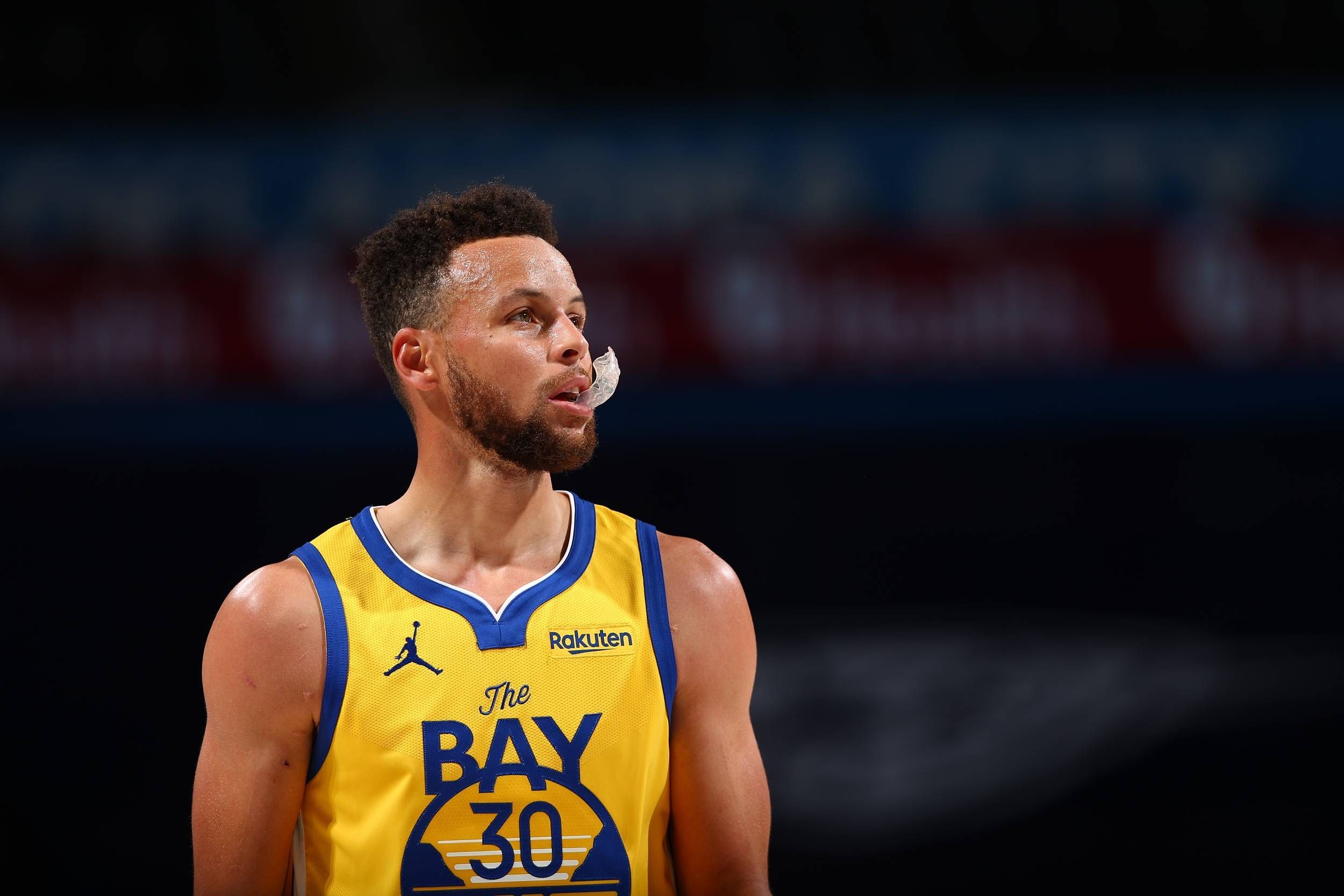 勇士不能只靠库里一人,保罗不比当年,需有人帮他带替补_进攻_赛季