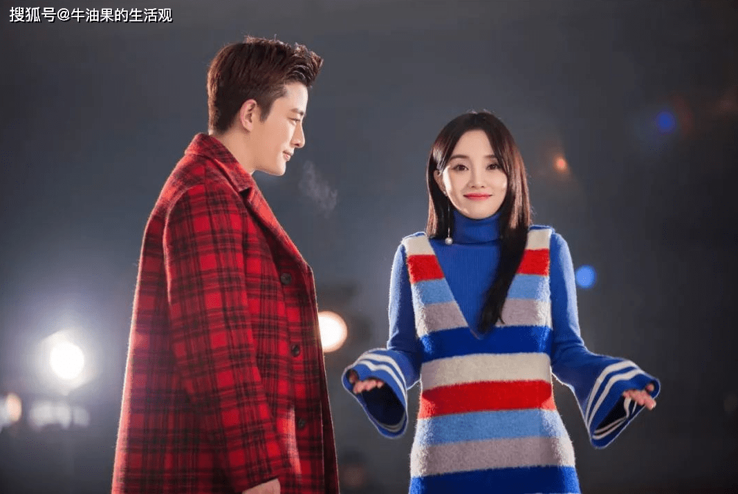 贾乃亮新恋情曝光,带短发美女回家过夜,与李小璐复婚无望_直播_孩子