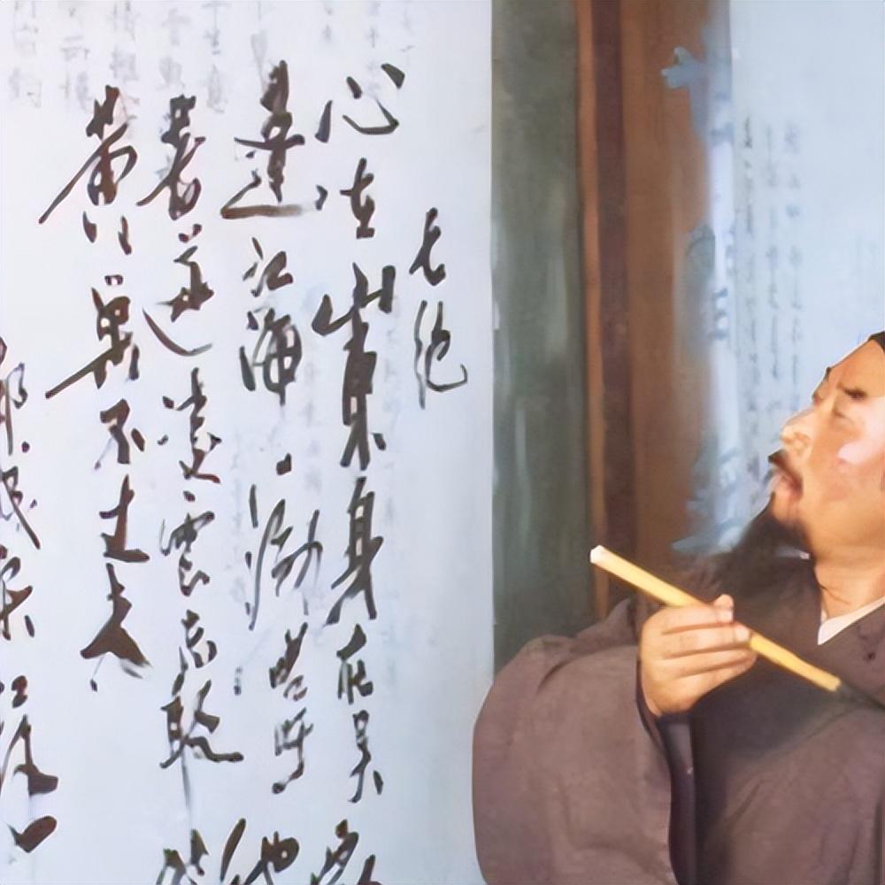 李秀才往地下一跪,周亮工立刻把扇子扔到他面前,厉声责问:既然你是个