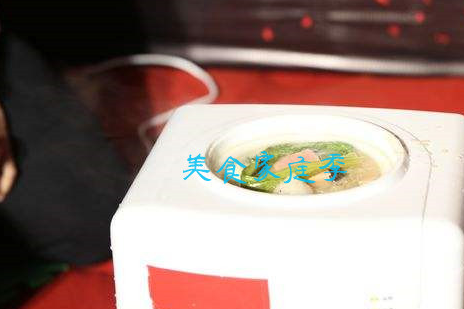 学校宿舍里才有的4种小吃，第3种看哭了，你一定也没少这样吃过！(图4)