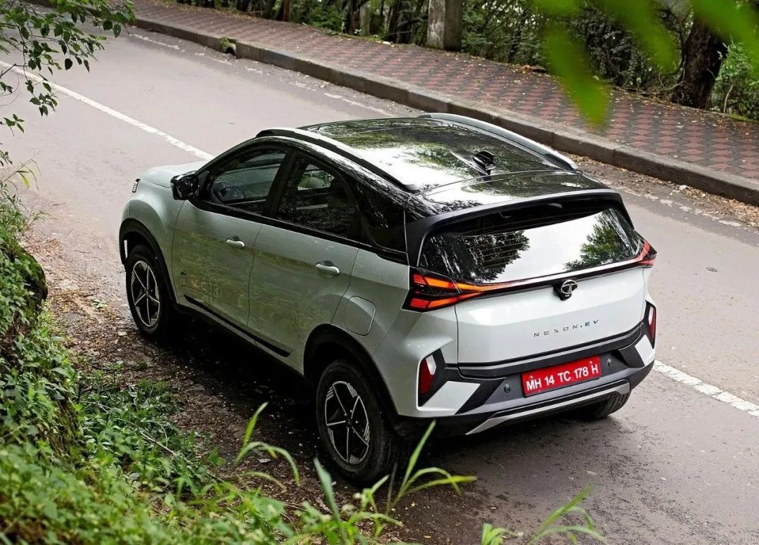 ev / tata harrier/safari_ps_网络_图片