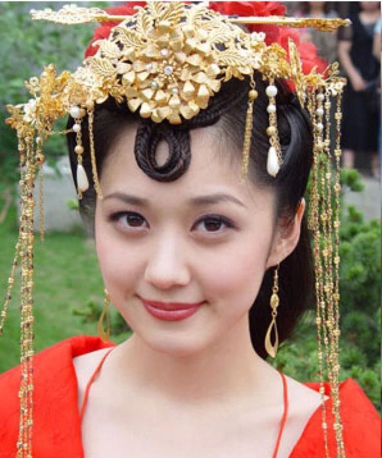 张娜拉在国外的表现没有多大改善,即使她加入了女子团体,这也只是一场