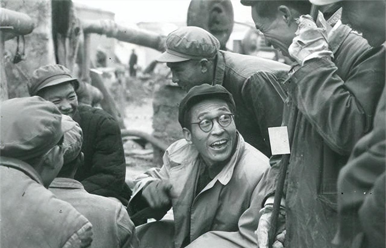 康世恩副总理的夫人和子女_王进喜_郭效贞_石油