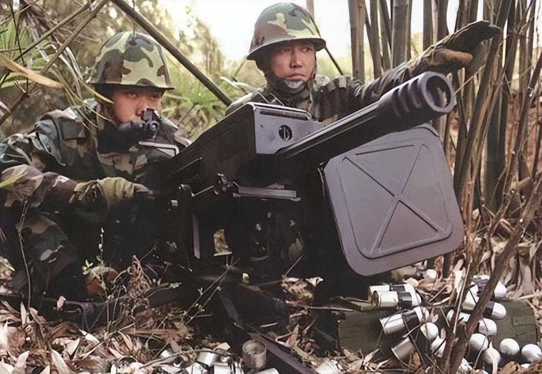 世界轻武器之中国:北方工业 "lg3 "—40毫米自动榴弹发射器_操作_的