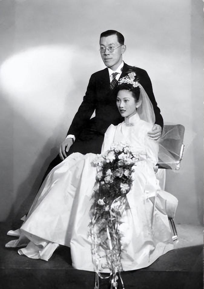 作为才子弃妇,世人皆道张幼仪可怜,却不知她后半生有多可恨_银行