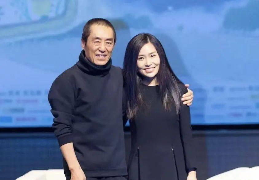 关晓彤被挖墙脚?金莎男友装纯?张艺谋儿子?_孩子_朋友_关系