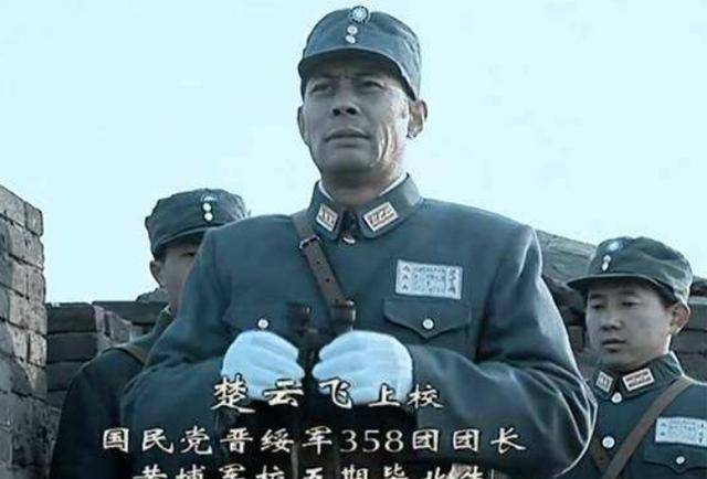 他是楚云飞的原型,以2万杂牌步兵师,抵挡10万野战军45天的进攻_大同