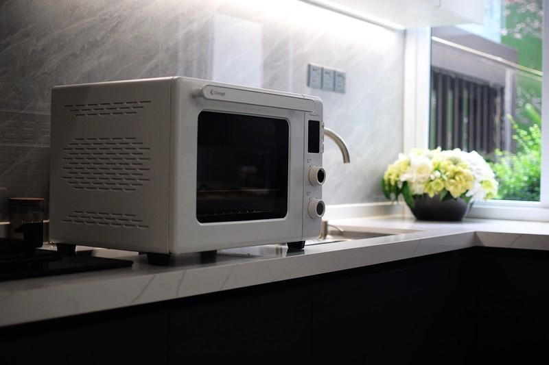 下厨更简单 提升幸福感 长帝猫小易pro烤箱