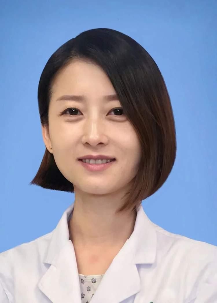 张芳纯九亭镇社区卫生服务中心全科主治医师简介:规培于上海市复旦