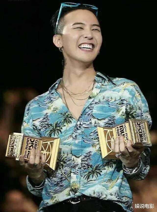 权志龙否认自己全身脱毛,报道有误,现在就可以提供腿毛_g-dragon_调查