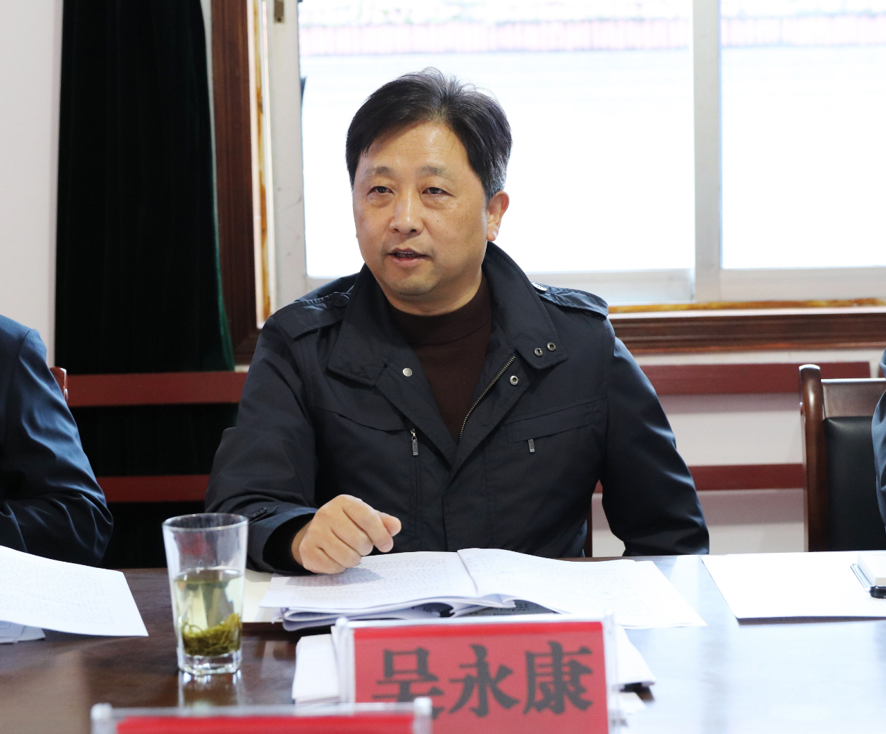 ​清镇市市长吴永康到卫城镇开展主题教育专题调研_闲置_资产_低效