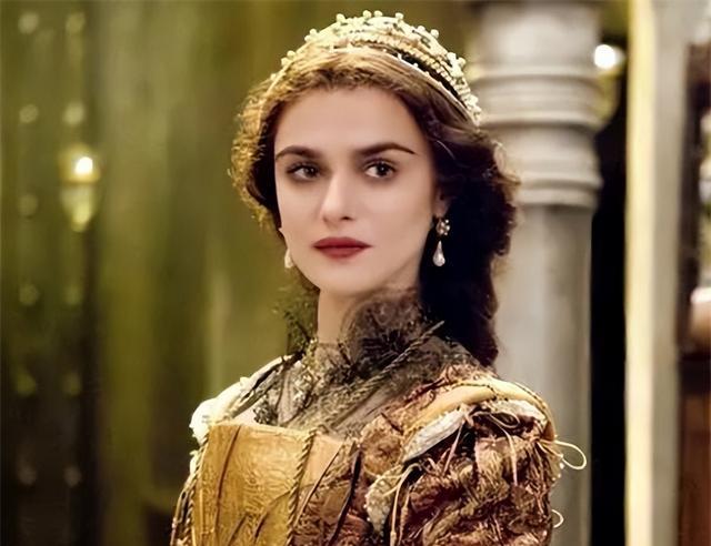 埃莉诺:法国王后,因没生儿子被废,改嫁后生5个儿子,气坏前夫_路易_生