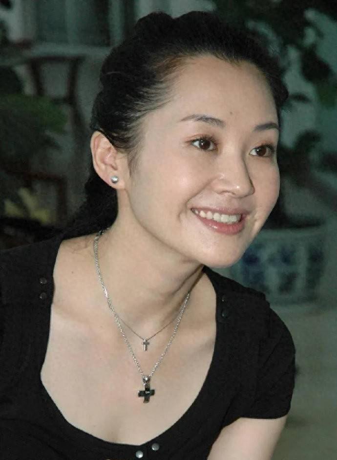 中国著名女老演员图片