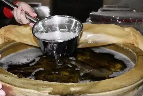 还有很多小众白酒,比如桂林的三花酒,广东的玉冰烧,新疆的伊利大曲