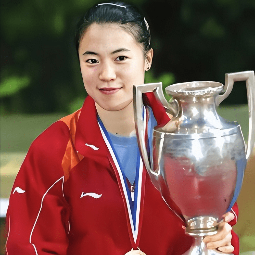 世界乒乓冠军王楠:婚后47天查出癌症,富豪丈夫的做法令人敬佩!_郭斌_