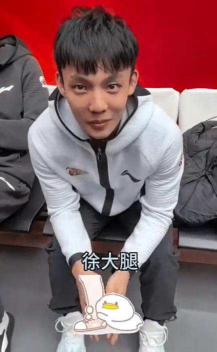 朱芳雨吹爆徐杰:徐大腿差点破我3分纪录,徐杰:早知我多投1个_三分球