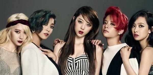 崔雪莉表示,自己最担心的是f(x):"也许没有人理解,但当你失去一个组合