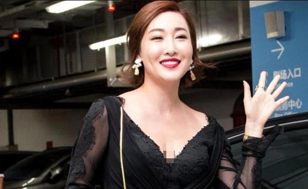 和王晶郝蕾抢人,"手撕"董洁,女制片人陈祉希到底是什么来头?