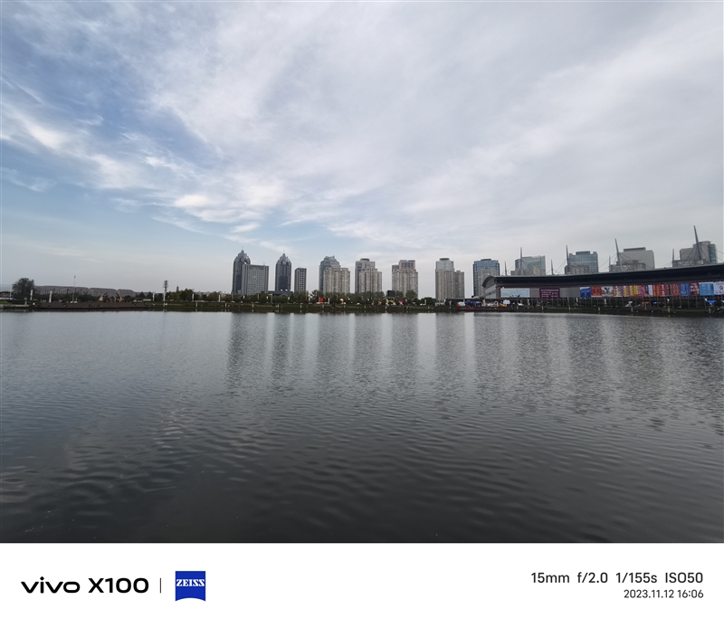 潜望长焦不再是超大杯的特权！vivo X100评测：最具性价比的标准版影像旗舰(图29)