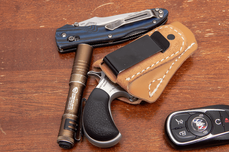 拇指大的老鼠枪,北美公司的naa微型左轮