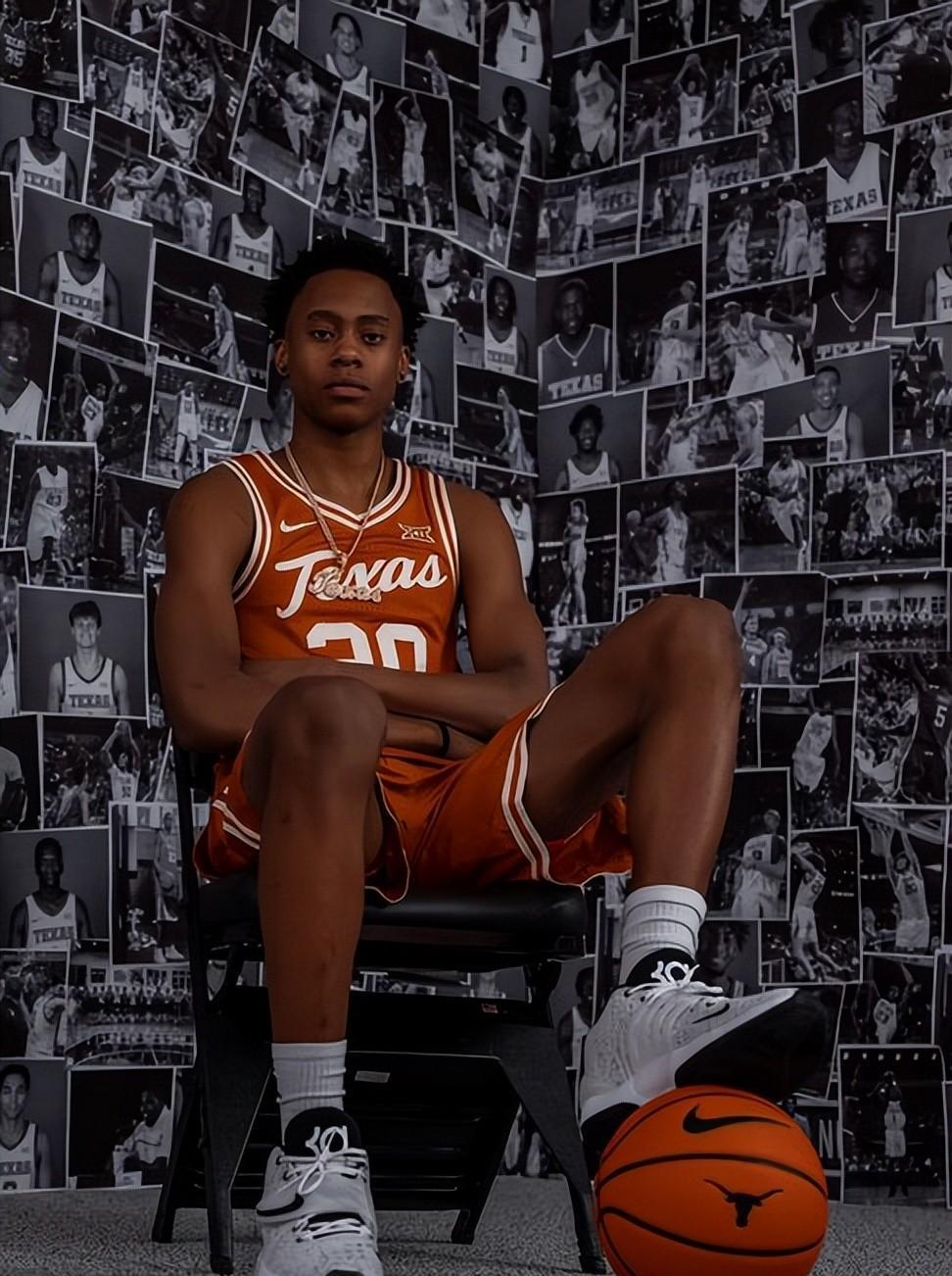 tre johnson约翰逊今年还美国参加2023年u19男篮世界杯,美国队仅获得