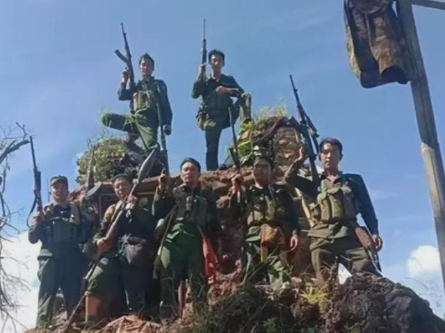 果敢同盟军敢包围老街 缅甸政府军已无力回天_无人机_战争_优势