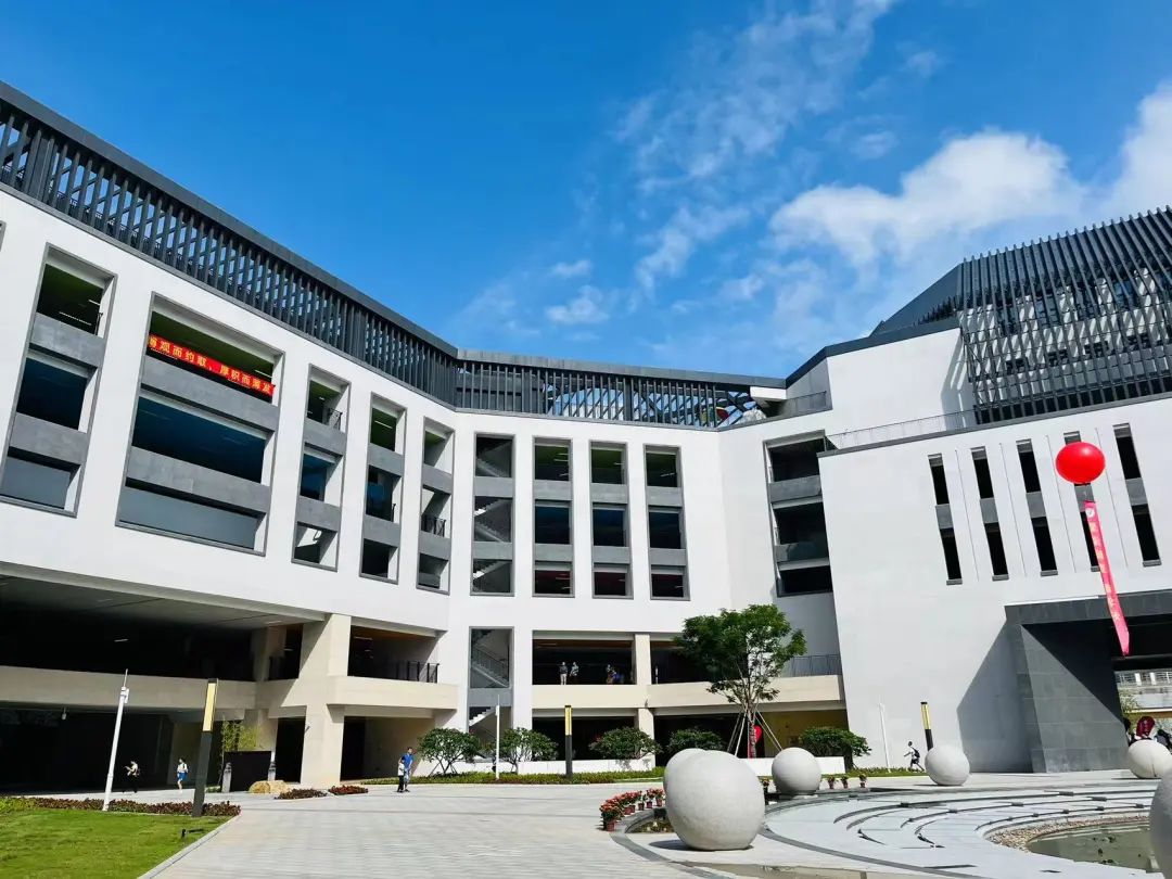 华师附中知识城vs五山,谁强?_丘班_校区_差距