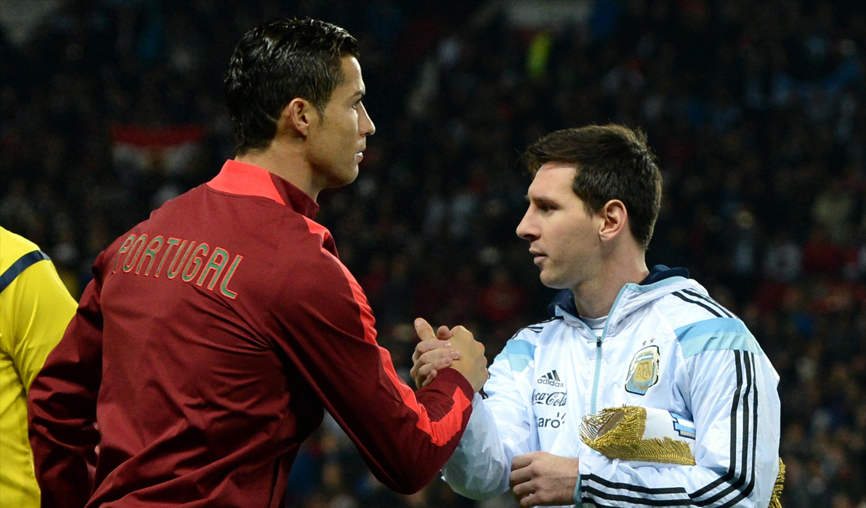 c罗进球破僵刷纪录,梅西锁喉逃红吞首败,球迷风中凌乱_阿根廷队_欧洲