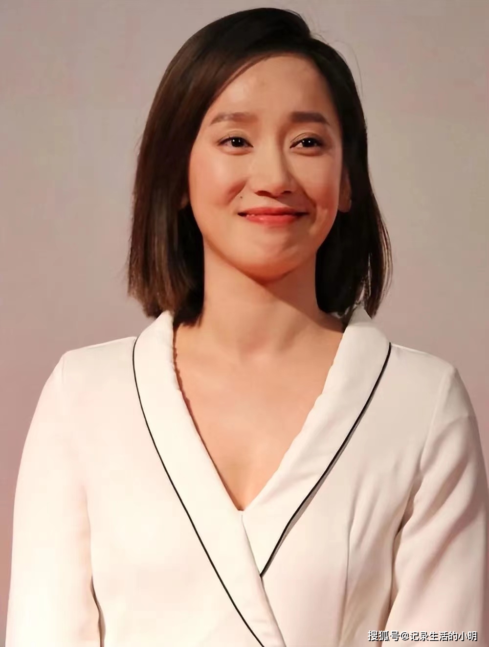 谭松韵现身董晴婚礼,星光熠熠祝福新人!_嘉宾_爱情_人生