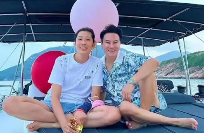 并非离婚帅哥,29岁朱婷官宣心仪对象,大胆示爱,颜值事业成关键_黄晓明