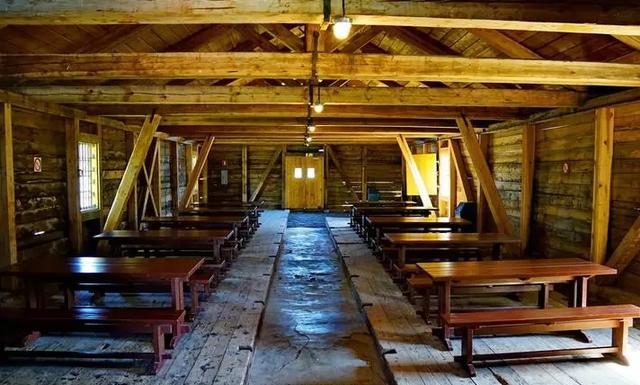 神秘的欧洲核末日地堡,可容纳90万人,真的能防住核弹吗?