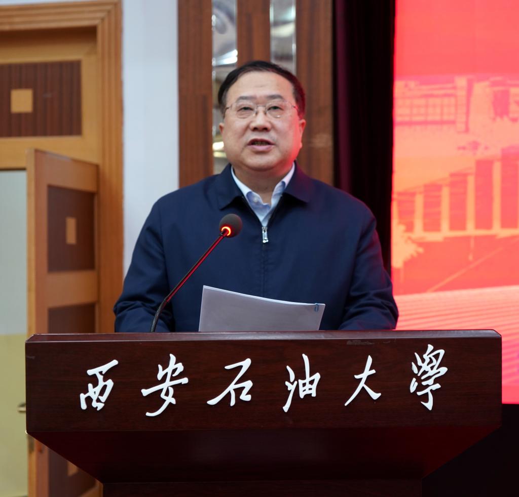 第十五届王涛英才奖学金颁奖礼暨"梦之队"优秀代表报告会在西安石油