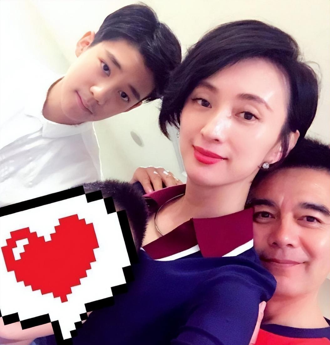 徐赫_儿子_张曦