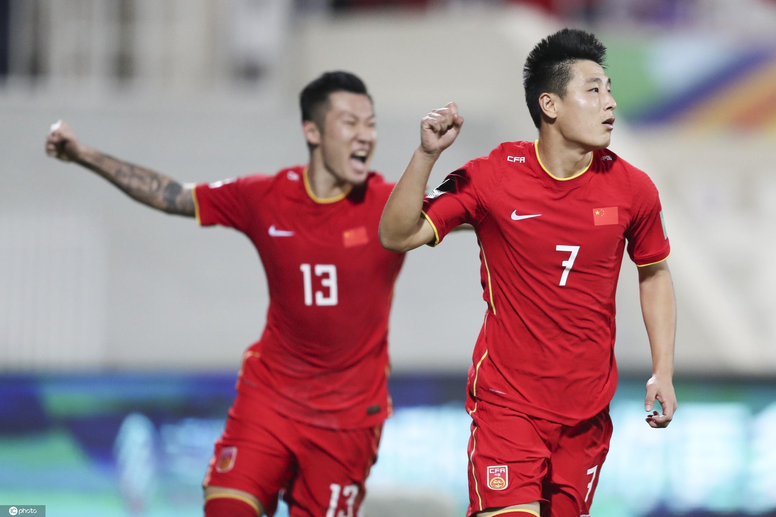 世预赛国足vs韩国首发出炉:戴伟浚取代李可,武磊搭档林良铭_对阵_韩国