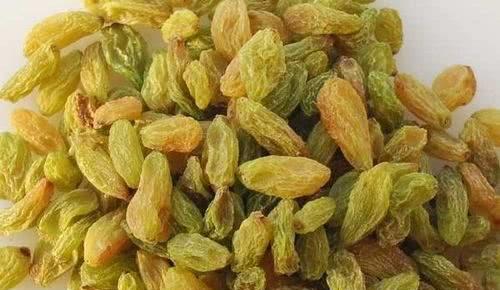 用本品浸泡葡萄干,可以排除毒素,使血管通畅,气血充足,早日受益_朋友