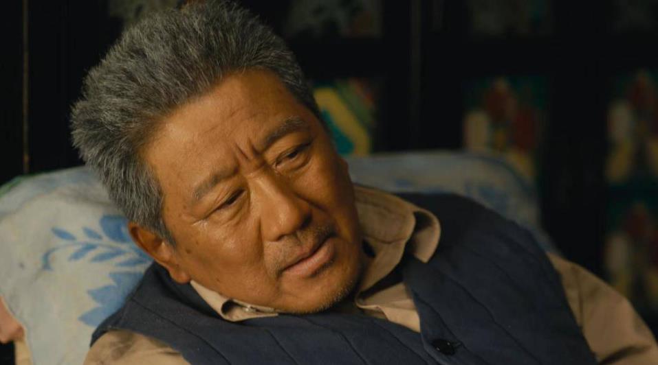 明晚开播!郑晓龙35集新剧,老戏骨云集,观众:这回可有好戏看了_援外_靳