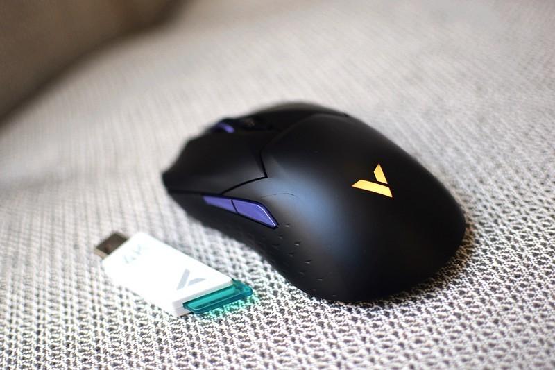 堆料十足的雷柏VT3S,无线设置有线性能的轻量化游戏鼠标实测