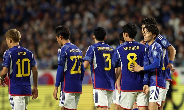 日本男足进攻火力不减,叙利亚交锋缺乏优势!_比赛_中立_阵容