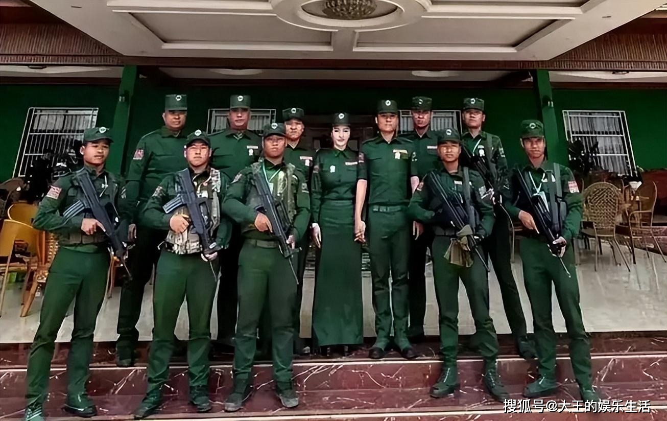 白应兰,魏蓉,朱仙美和白应改,这四位身段妙曼之下