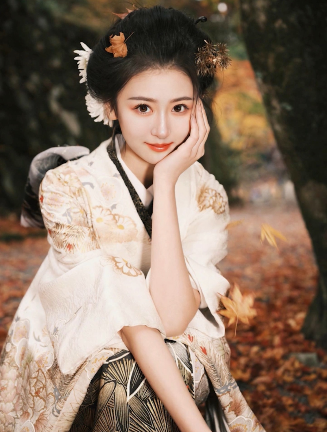 青年演员汐妍首次挑战年代剧,颜值在线演绎《平凡故事》_电影_赵亦菲