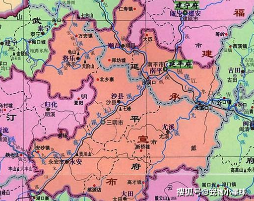 現在,原邵武府4縣中邵武,光澤屬南平市,泰寧,建寧屬三明市.