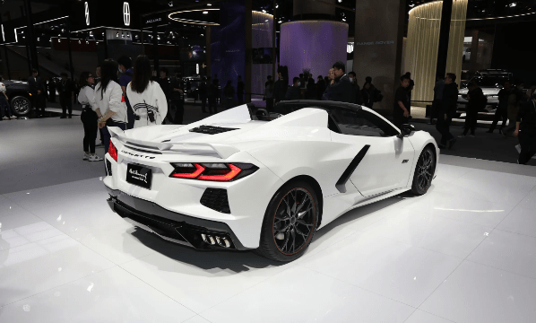 科尔维特硬顶敞篷跑车广州车展亮相,零百加速三秒!_搜狐汽车_搜狐网