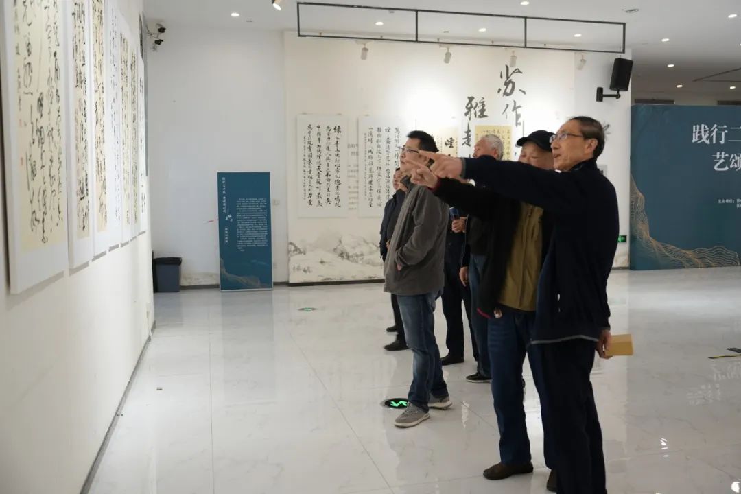 西津望月》诗,王锡九题《吴县叶渔庄司马承桂五湖渔庄图》诗△陈方红