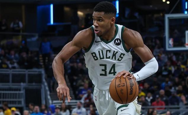 雄鹿三巨头打疯了,奇才惨遭8连败_比赛_篮板_助攻