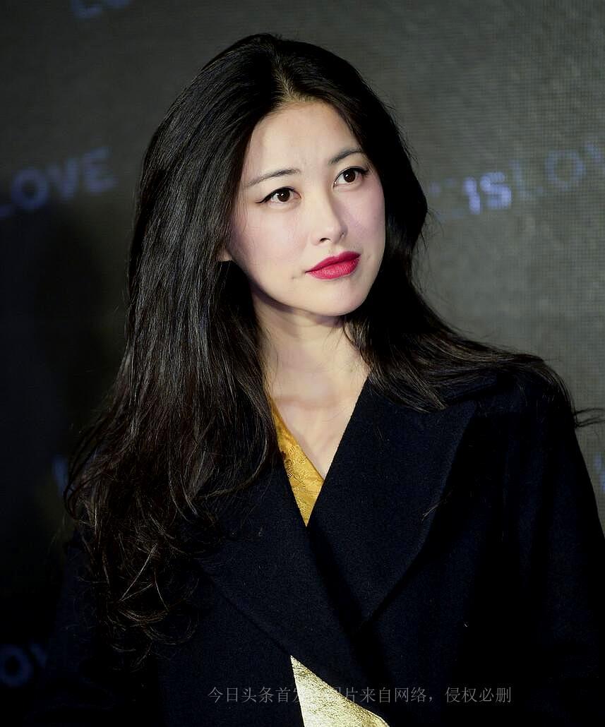 朱珠的放纵情史,与世界顶级富豪擦肩而过,靠美貌征服了5个男人_生活