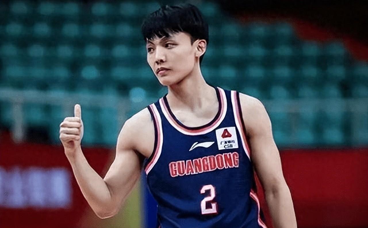 乔帅破格提拔广东队天才,广东男篮夺冠稳了_徐杰_篮球_比赛