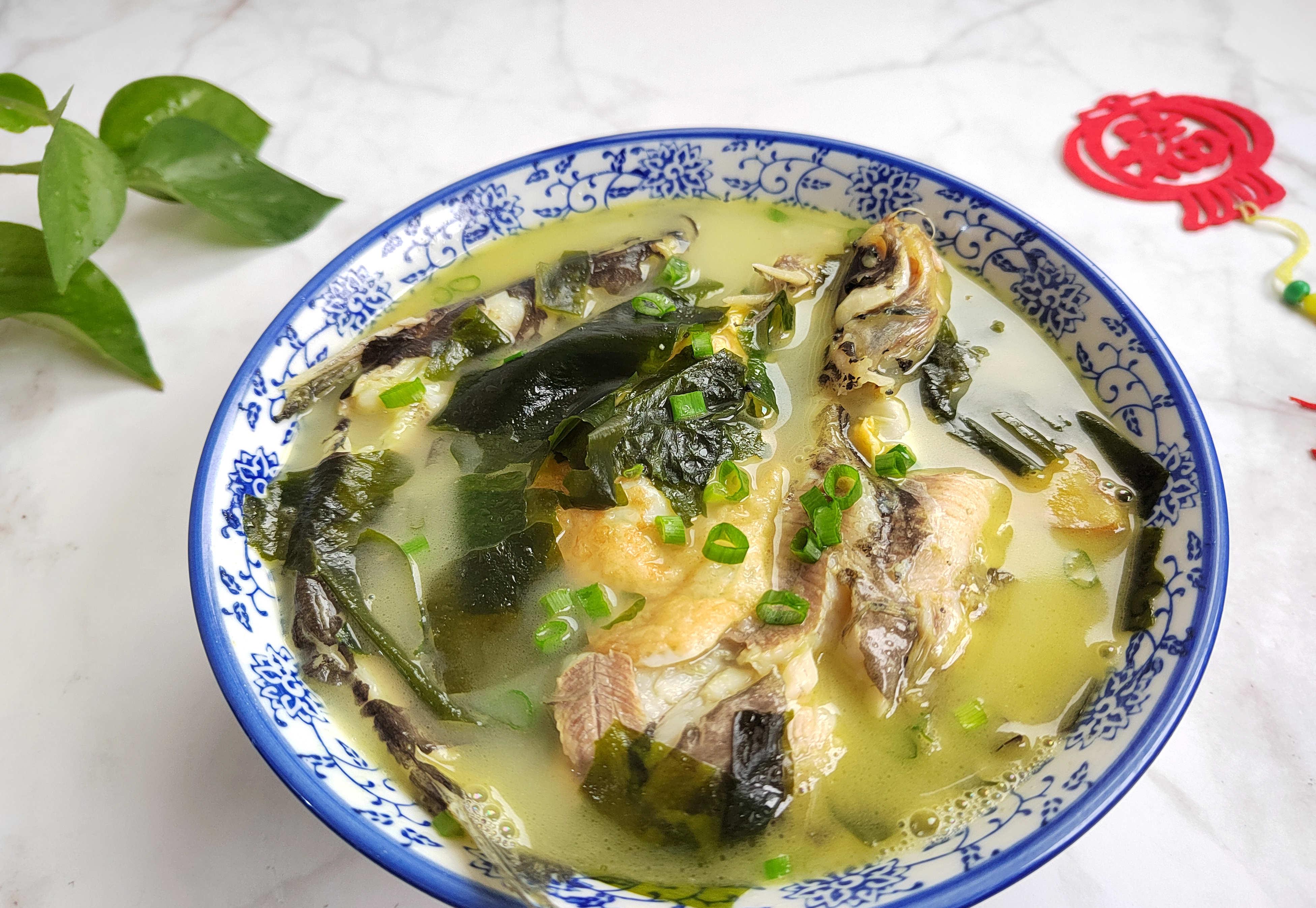 鸡鸭汤靠边站,多给孩子喝这3道鱼汤,促进大脑发育,记忆力更好_食材