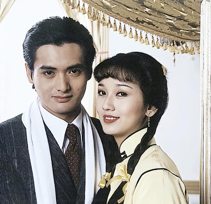秦煌,骆应钧,廖启智等演技代表,再有林建明,陈安莹,欧阳佩珊等花旦做