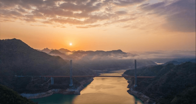 贵州冷门景点推荐 | 就到罗甸红水河畔,领略黔南的诗情画意_旅游_浮桥